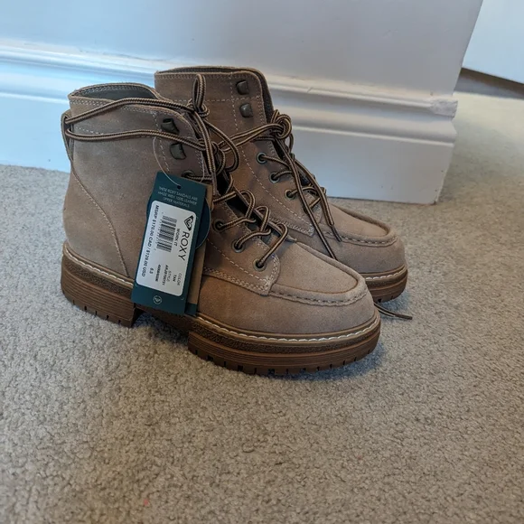 NWT Roxy Work It Boot - Picture 8 of 12